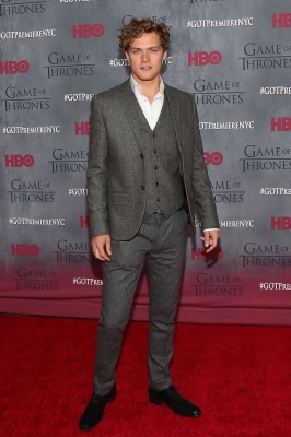 03182014_-_Game_Of_Thrones_Season_4_New_York_Premiere_015.jpg