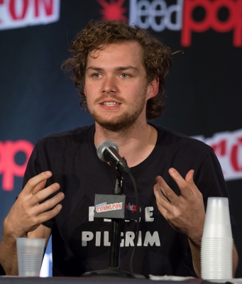 10082015_-_New_York_Comic-Con_2015_-_Day_1_002.jpg