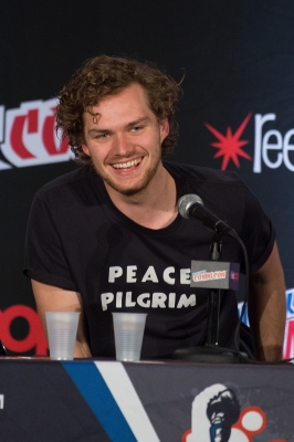 10082015_-_New_York_Comic-Con_2015_-_Day_1_004.jpg