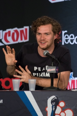 10082015_-_New_York_Comic-Con_2015_-_Day_1_008.jpg