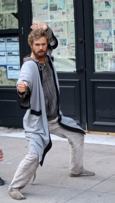 04292016_-_Celebrity_Sightings_in_New_York_City_005.jpg
