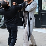 04292016_-_Celebrity_Sightings_in_New_York_City_010.jpg