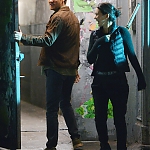 12032016_-_Celebrity_Sightings_in_New_York_City_013.jpg