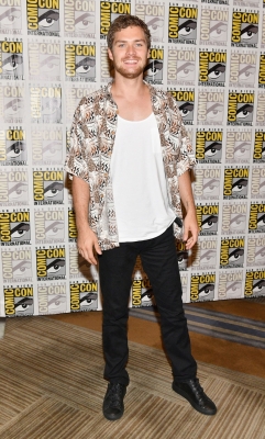 07212017_-_Comic-Con_International_2017_-_Marvels_The_Defenders_Press_Line_002.jpg