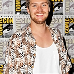 Filename=07222017_-_Comic-Con_International_2017_-_Day_2_006.jpg
Filesize=3273KiB
Dimensions=2000x3000
Date added=Mar 27, 2023 07222017_-_Comic-Con_International_2017_-_Day_2_006.jpg