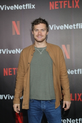 08022017_-_Netflix_Mexico_Celebration_2017_-_Red_Carpet_001.jpg