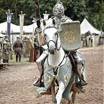 GAME_OF_THRONES_-_E1X05_THE_WOLF_AND_THE_LION_STILLS_001.jpg