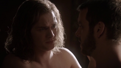 GAME_OF_THRONES_-_E1X05_THE_WOLF_AND_THE_LION_328.jpg