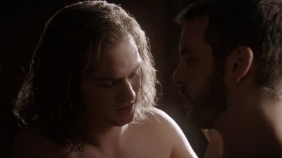 GAME_OF_THRONES_-_E1X05_THE_WOLF_AND_THE_LION_329.jpg