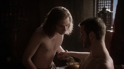 GAME_OF_THRONES_-_E1X05_THE_WOLF_AND_THE_LION_359.jpg