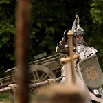 GAME_OF_THRONES_-_E1X05_THE_WOLF_AND_THE_LION_057.jpg