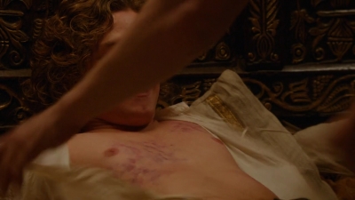 GAME_OF_THRONES_-_E2X03_WHAT_IS_DEAD_MAY_NEVER_DIE_190.jpg