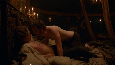 GAME_OF_THRONES_-_E2X03_WHAT_IS_DEAD_MAY_NEVER_DIE_214.jpg