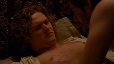 GAME_OF_THRONES_-_E2X03_WHAT_IS_DEAD_MAY_NEVER_DIE_246.jpg