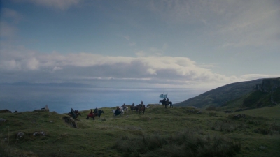 GAME_OF_THRONES_-_E2X04_GARDEN_OF_BONES_034.jpg