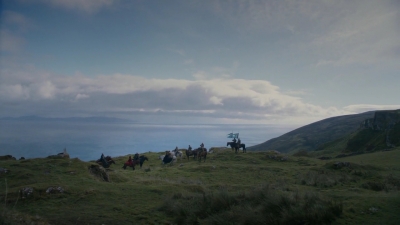 GAME_OF_THRONES_-_E2X04_GARDEN_OF_BONES_036.jpg