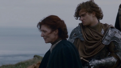 GAME_OF_THRONES_-_E2X04_GARDEN_OF_BONES_093.jpg