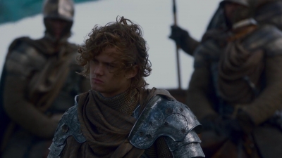 GAME_OF_THRONES_-_E2X04_GARDEN_OF_BONES_141.jpg
