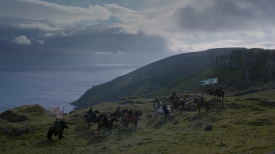 GAME_OF_THRONES_-_E2X04_GARDEN_OF_BONES_151.jpg