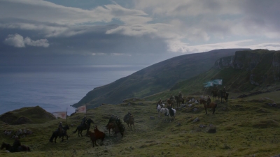 GAME_OF_THRONES_-_E2X04_GARDEN_OF_BONES_164.jpg