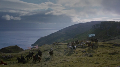 GAME_OF_THRONES_-_E2X04_GARDEN_OF_BONES_171.jpg