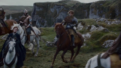 GAME_OF_THRONES_-_E2X04_GARDEN_OF_BONES_194.jpg