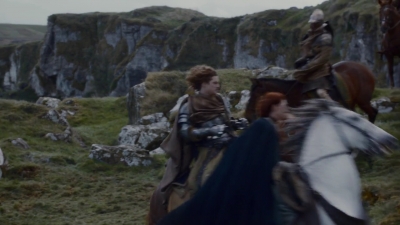 GAME_OF_THRONES_-_E2X04_GARDEN_OF_BONES_200.jpg