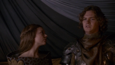 GAME_OF_THRONES_-_E2X05_THE_GHOST_OF_HARRENHAL_250.jpg