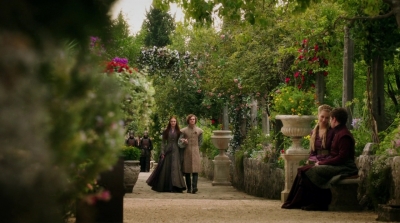 GAME_OF_THRONES_-_E3X02_DARK_WINGS_DARK_WORDS_037.jpg