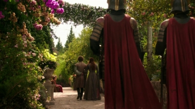 GAME_OF_THRONES_-_E3X02_DARK_WINGS_DARK_WORDS_092.jpg