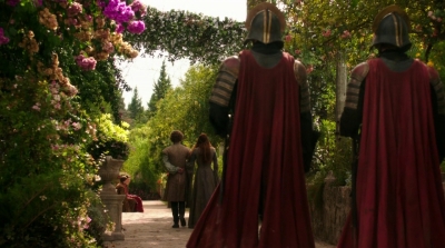 GAME_OF_THRONES_-_E3X02_DARK_WINGS_DARK_WORDS_094.jpg
