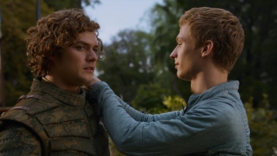 GAME_OF_THRONES_-_E3X05_KISSED_BY_FIRE_063.jpg