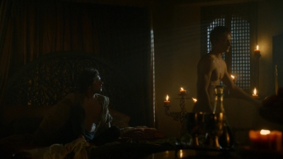 GAME_OF_THRONES_-_E3X05_KISSED_BY_FIRE_139.jpg