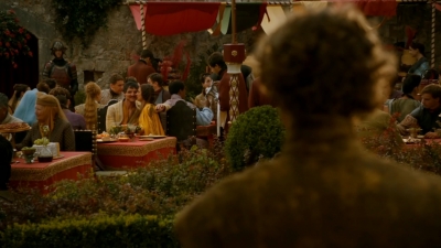 GAME_OF_THRONES_-_E4X02_THE_LION_AND_THE_ROSE_099.jpg