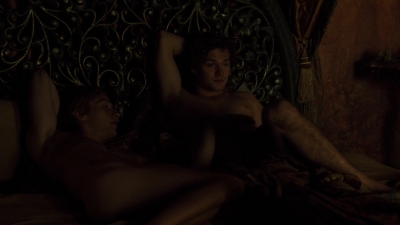 GAME_OF_THRONES_-_E5X01_THE_WARS_TO_COME_386.jpg