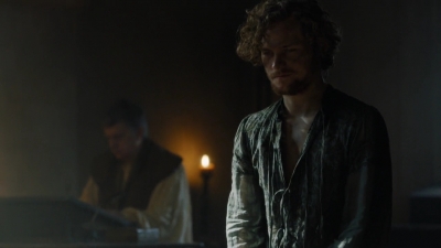 GAME_OF_THRONES_-_E5X06_UNBOWED_UNBENT_UNBROKEN_016.jpg