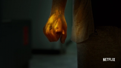 IRON_FIST_-_NYCC_TEASER_TRAILER_180.jpg
