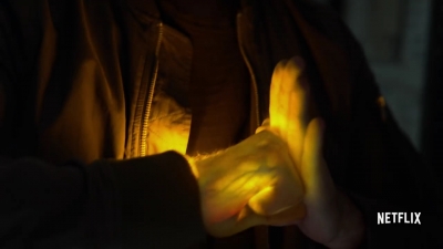 IRON_FIST_-_NYCC_TEASER_TRAILER_191.jpg