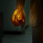 IRON_FIST_-_NYCC_TEASER_TRAILER_180.jpg